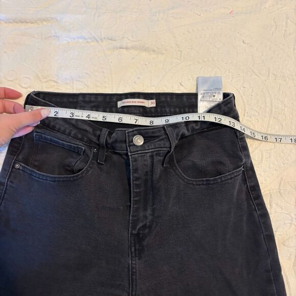 Levi's 721 High Rise Skinny size 30 Black Neutral High Rise Skinny Jeans - Picture 7 of 7